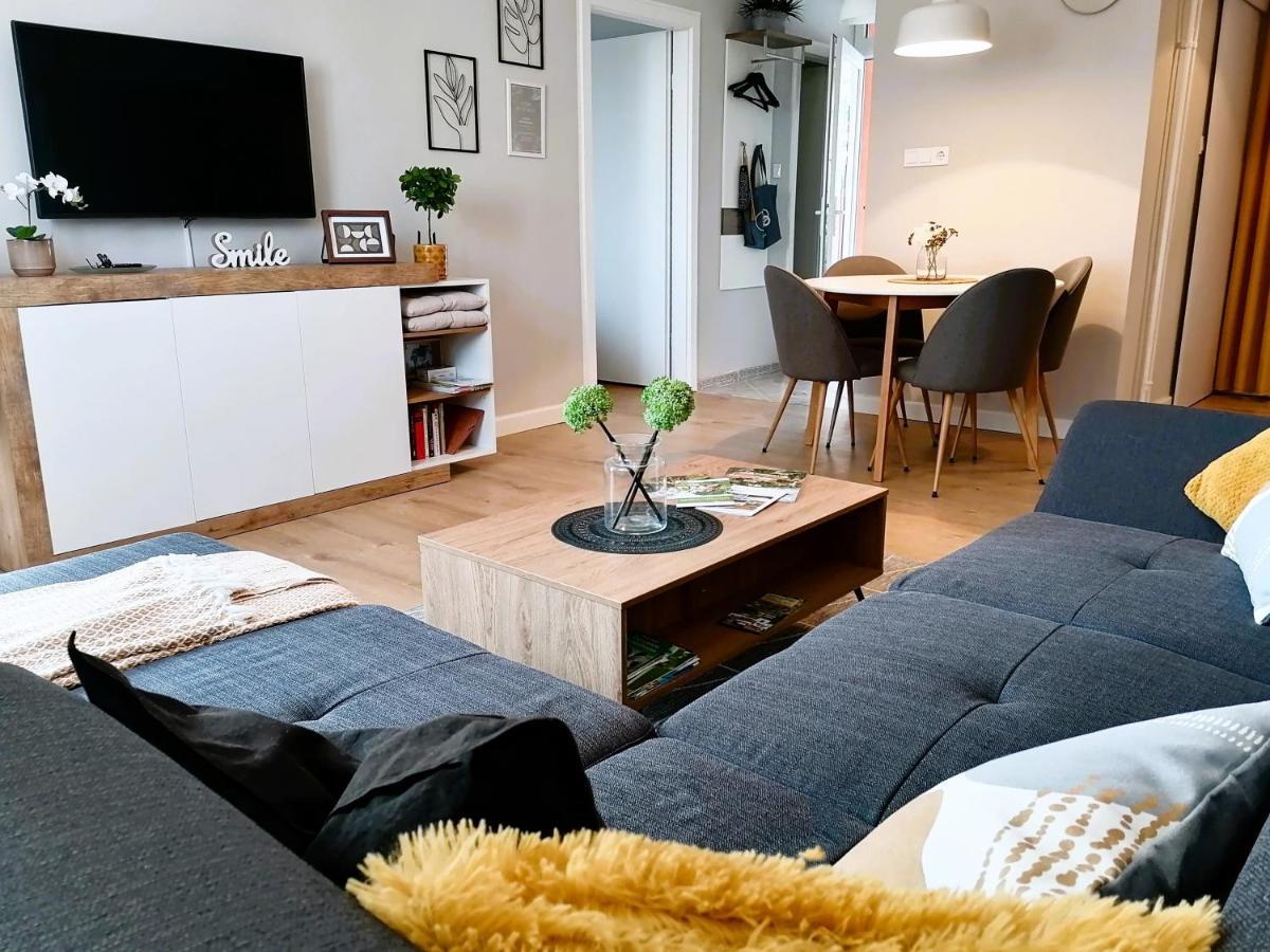 Shine Apartman 赛特古特哈德 外观 照片