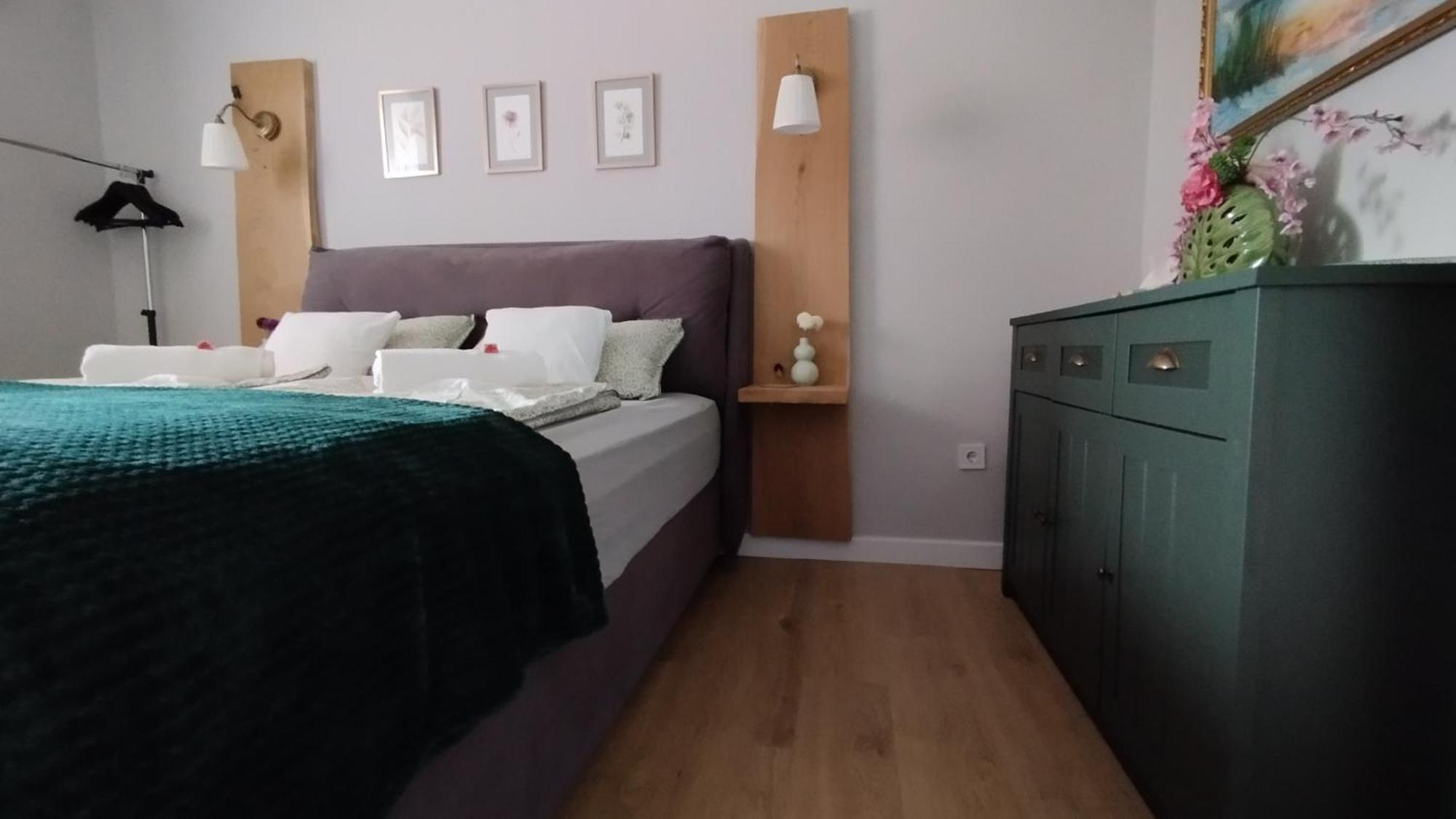 Shine Apartman 赛特古特哈德 外观 照片